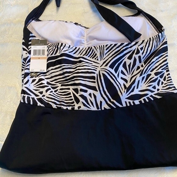 Jantzen black and white one piece swim suit - Picture 4 of 5